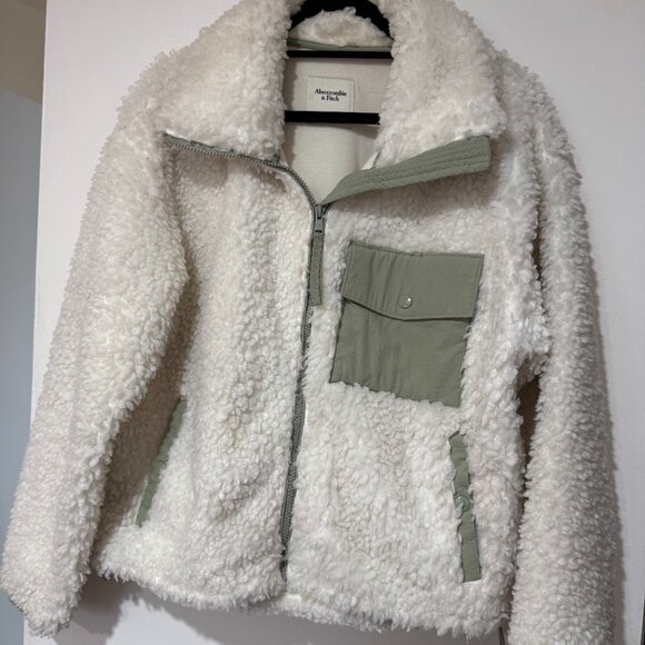 🤍🌿 Abercrombie& Fitch Full-Zip Utility White Sherpa Jacket Size M 🤍🌿 - Picture 11 of 16